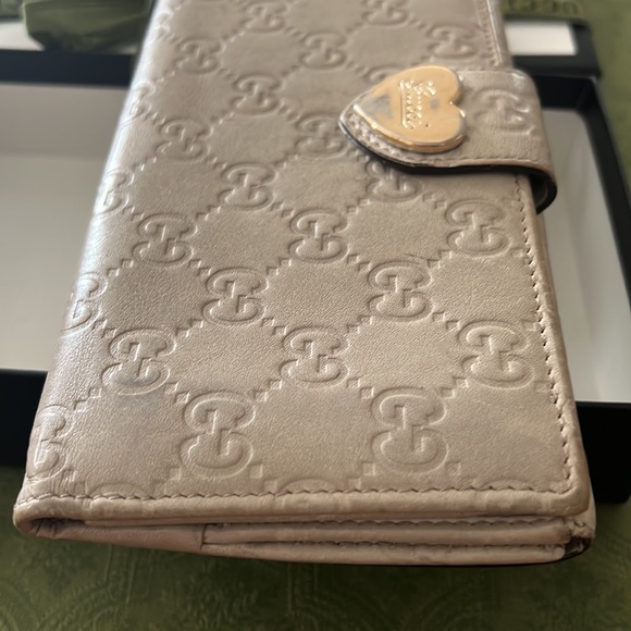Authentic Gucci Guccissima long leather wallet - Picture 6 of 13